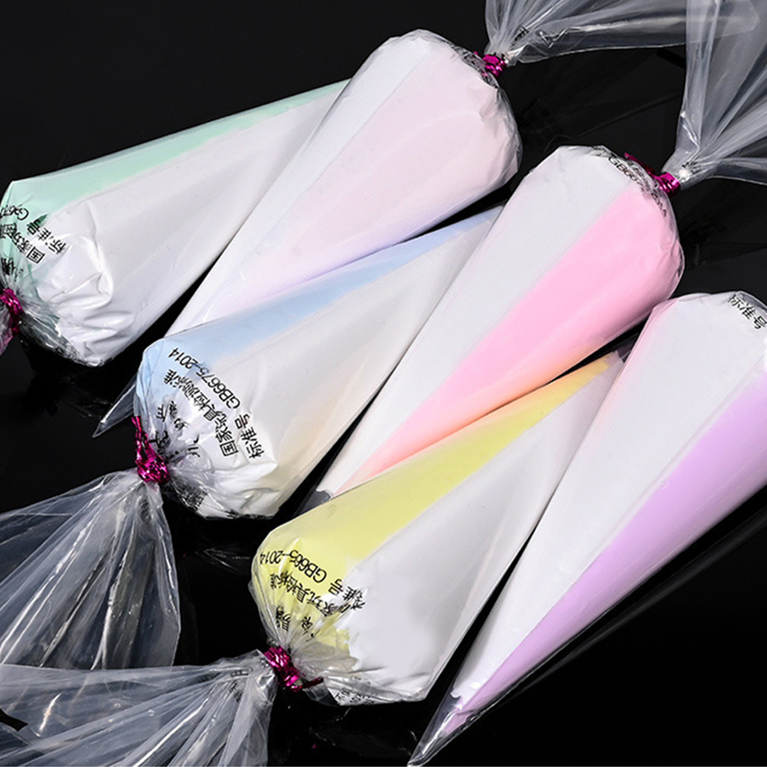 Two Color Whipped Cream Glue D – обзор и цена Clay Bar Lubricant